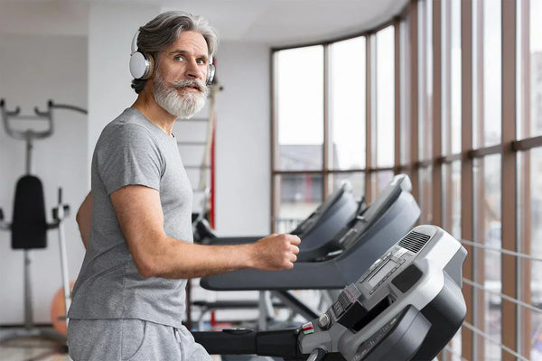 Why Treadmills Are Best for Elderly Fitness
